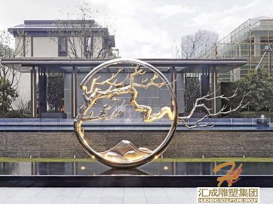 不銹鋼圓環(huán)樹(shù)雕塑